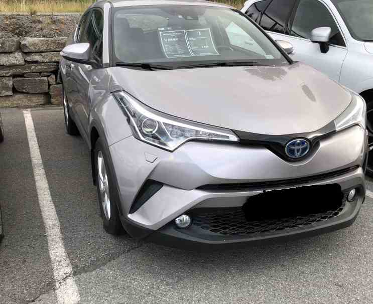 Toyota C-HR I 1.8 (122 hk) Hybrid e-CVT