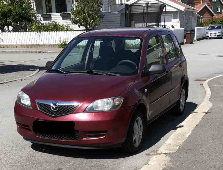 Mazda 2 1,25 Manuell  ell 75hk