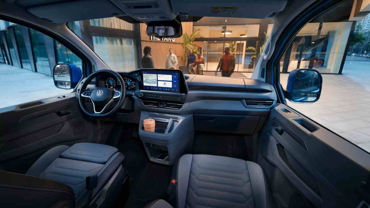 Volkswagen e-Caravelle Life lang 83/64kWh 286hk RWD/automat