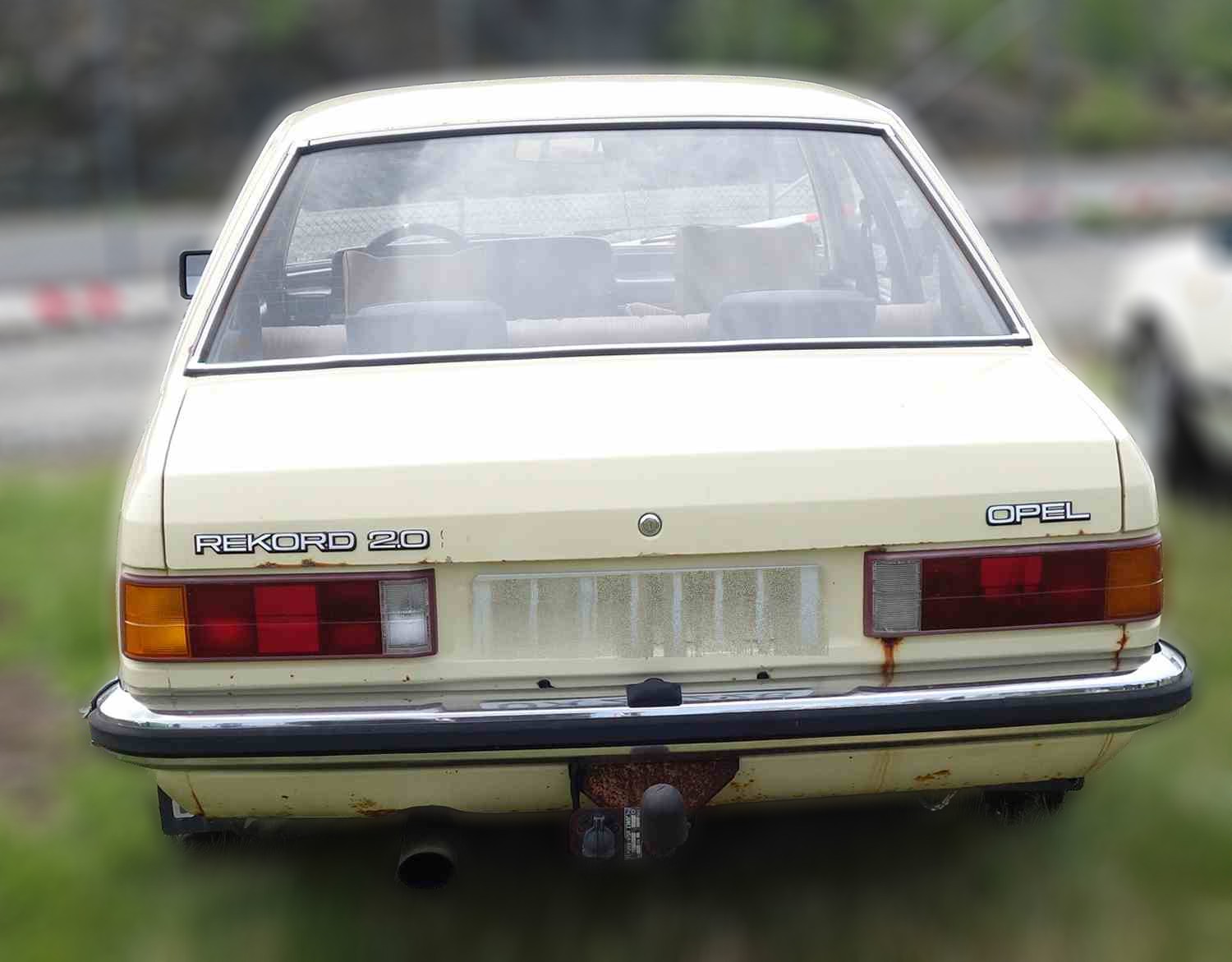 Opel Rekord E1 2.0 E 110hk