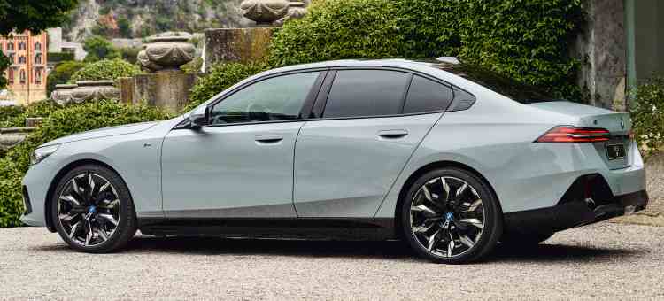 BMW i5 i5 eDrive40 Basis