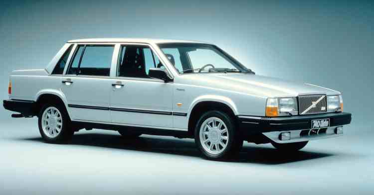 Volvo 740 740 GL 2,3 Turbo 180 hk  manuell 5 gir