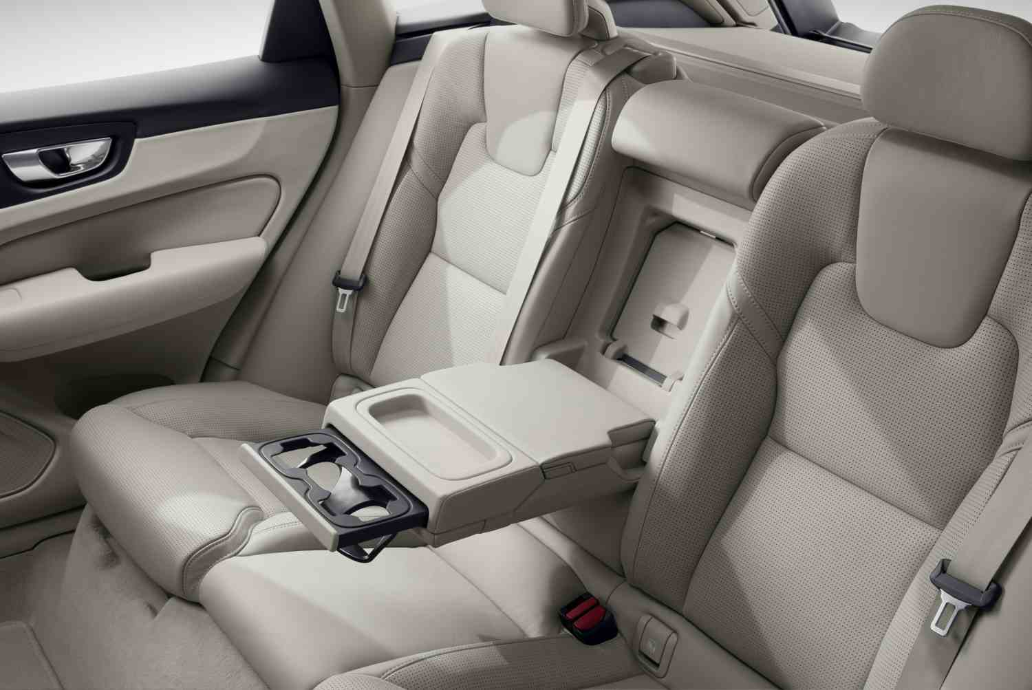 Volvo XC60 + Recharge T6 (253+87) 340 hk Inscription