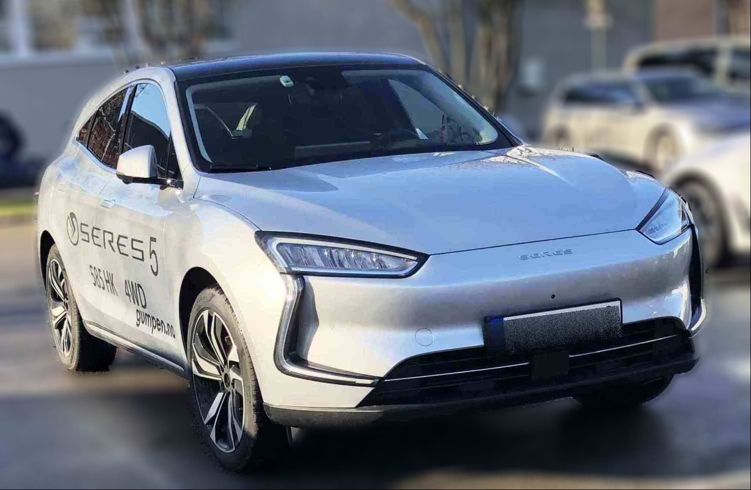 Seres 5 5 Performance, 585hk,  AWD