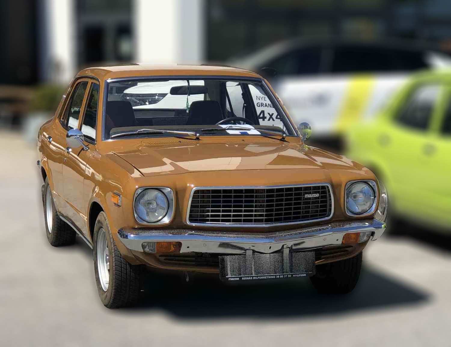 Mazda 818 Sedan 1st Gen 1.3 67hk dl 76mod