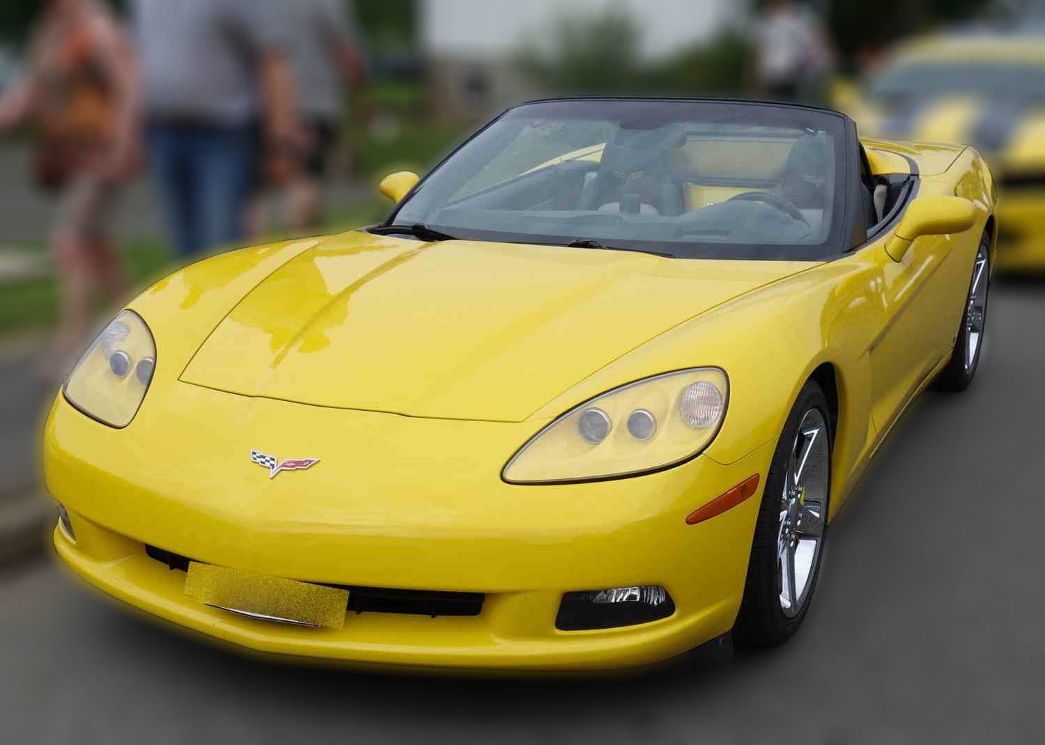 Chevrolet Corvette C6   automat, 405 hk, gul LS2