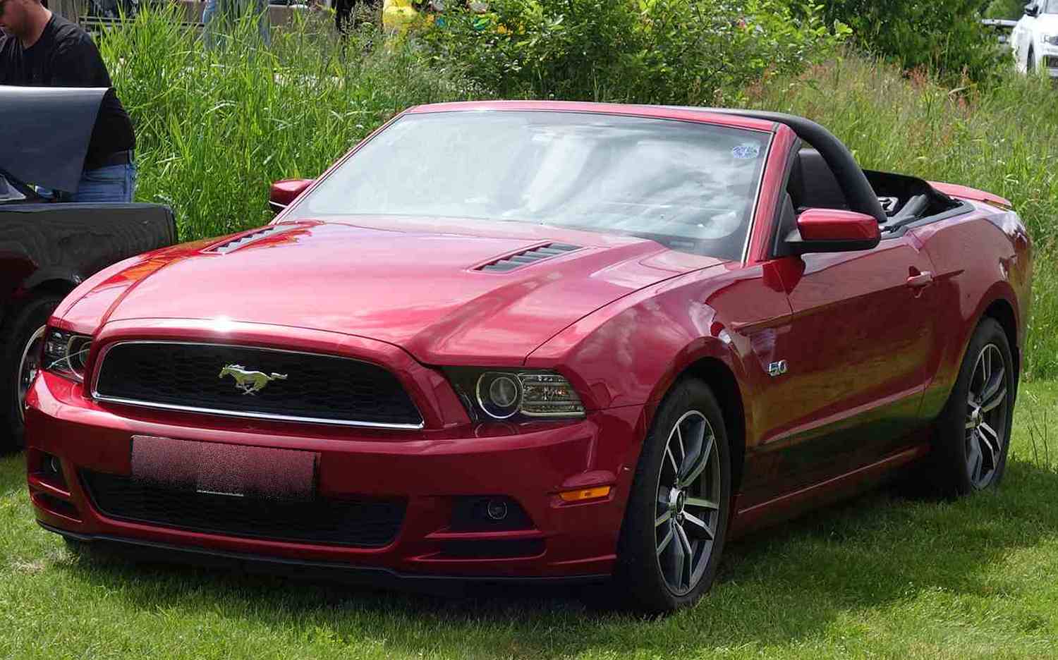 Ford Mustang GT Convertible 426hk
