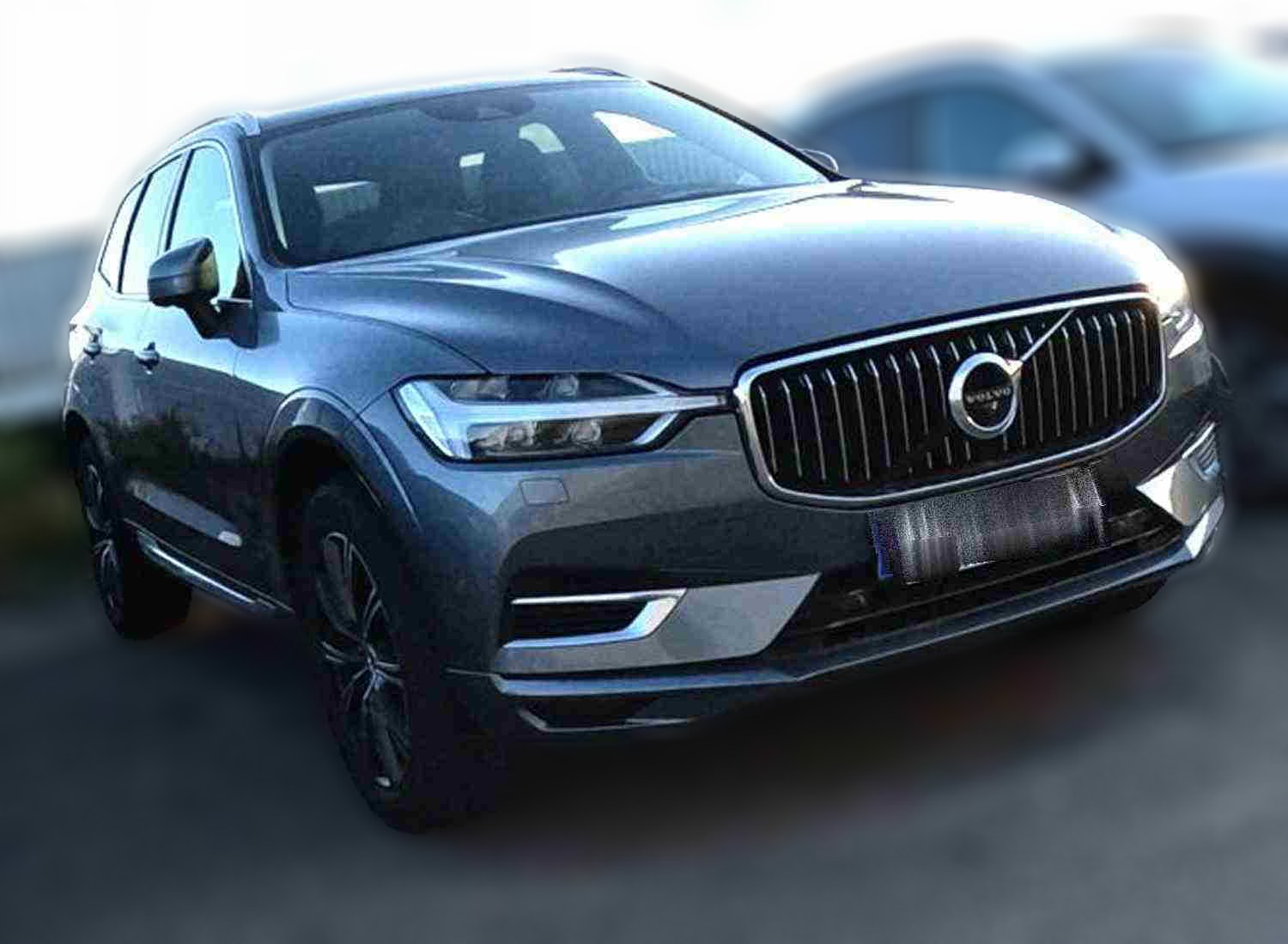 Volvo XC60 + Recharge T8 (303+87) 390 hk R-design