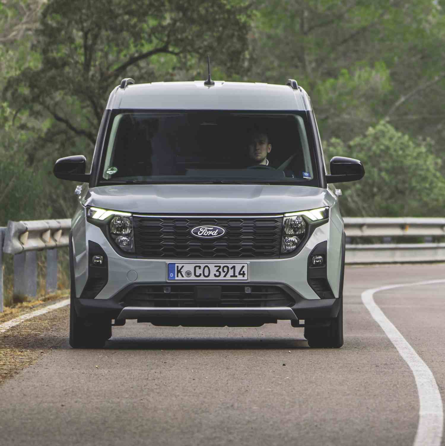 Ford Transit Courier 1,0L EcoBoost 125 HK Trend