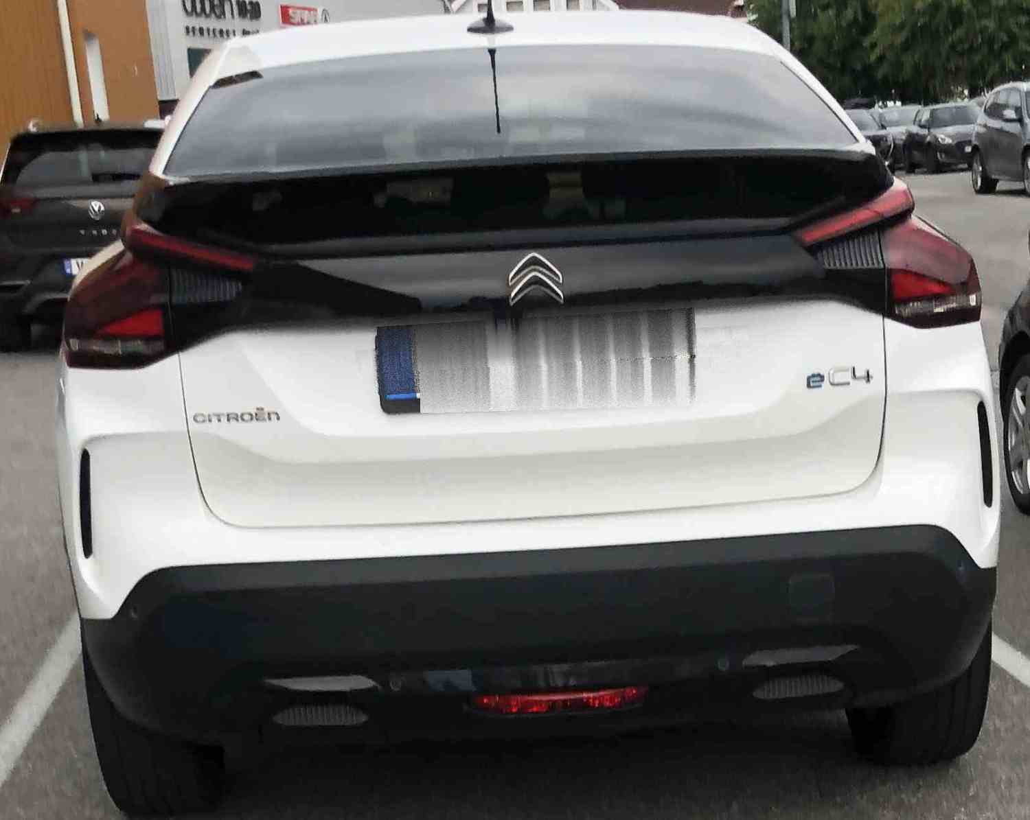 Citroën E-C4 Shine Elektrisk 136 hk 22mod