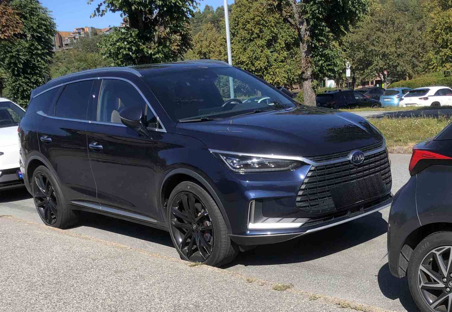 BYD Tang 4x4 executive 22 standard range