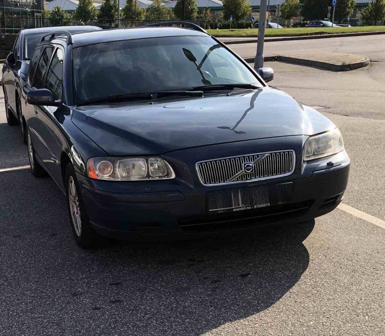 Volvo V70 II (facelift ) 2.4 (140 hk) 05mod