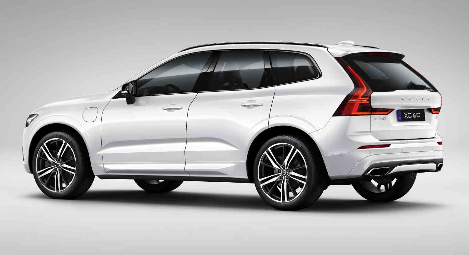 Volvo XC60 + Recharge B5 235 hk AWD aut. Inscription