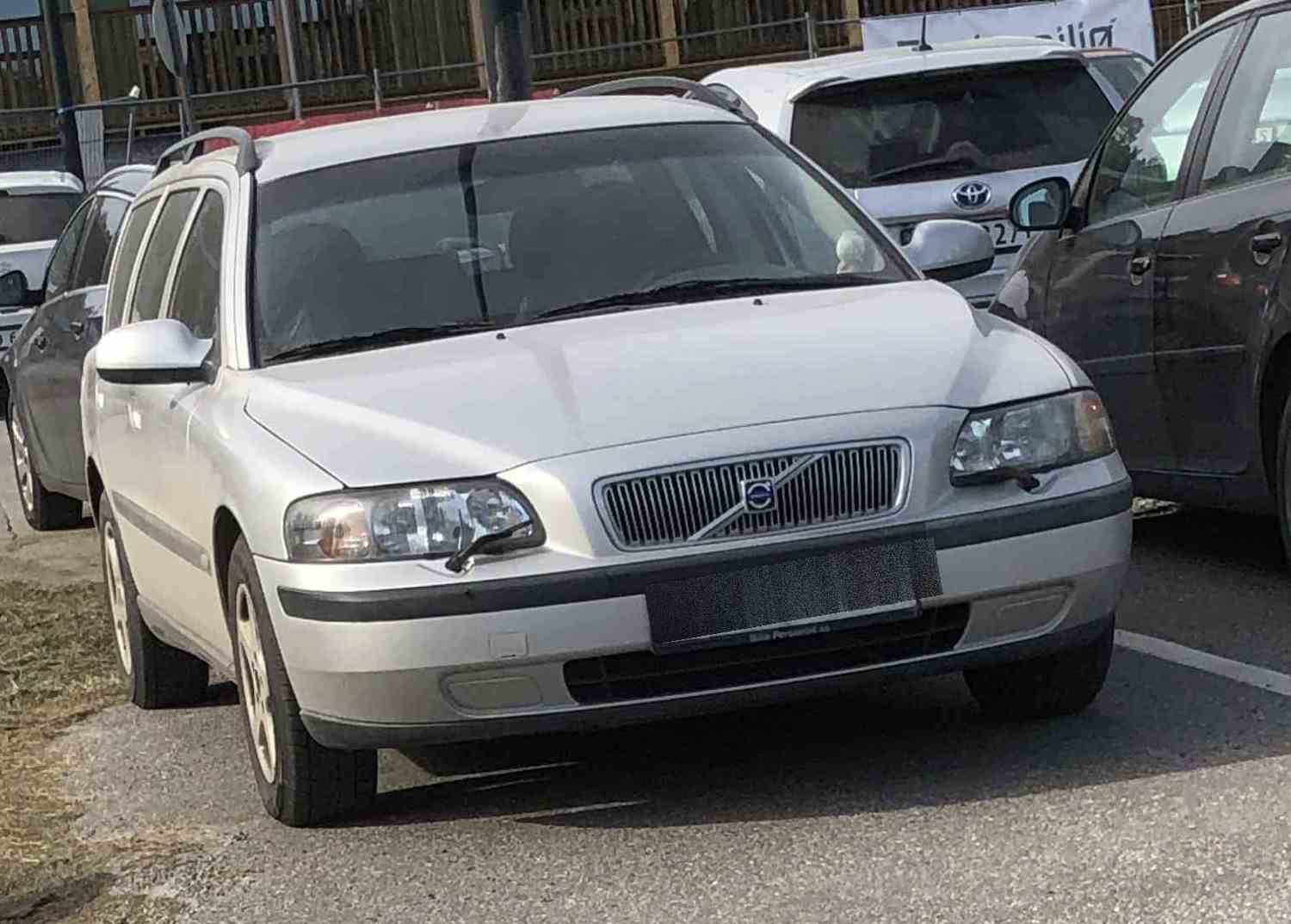 Volvo V70 II 2.4 (140 hk) 02mod