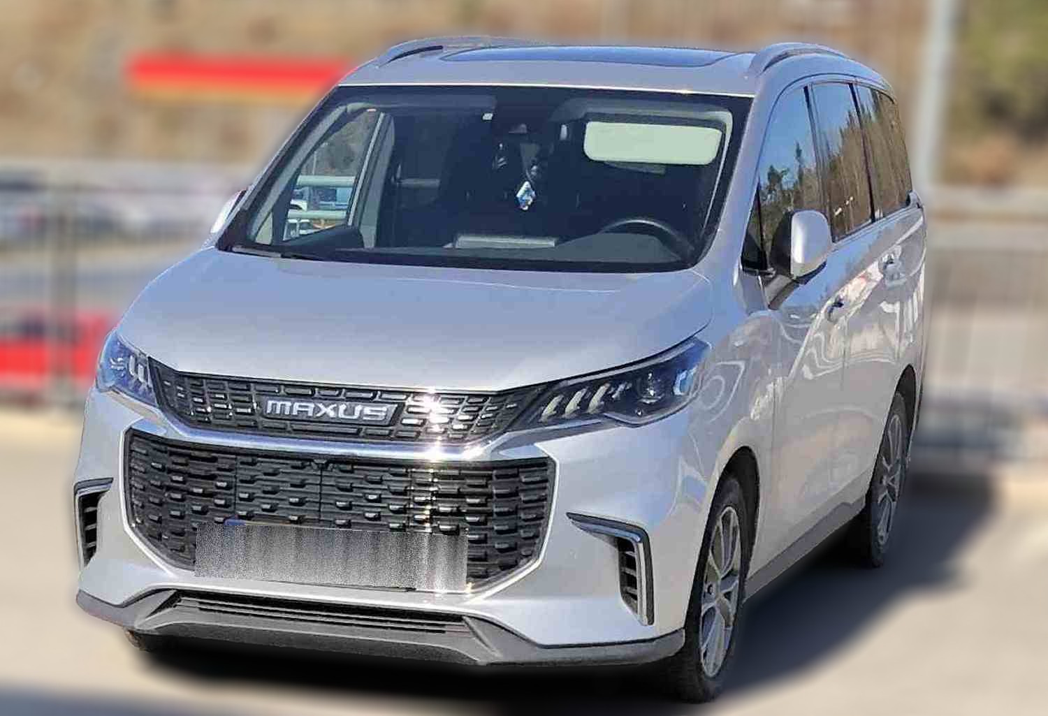 Maxus Euniq-5 7 seter 70 kwt 177 HK Exclusive, 2022 modell