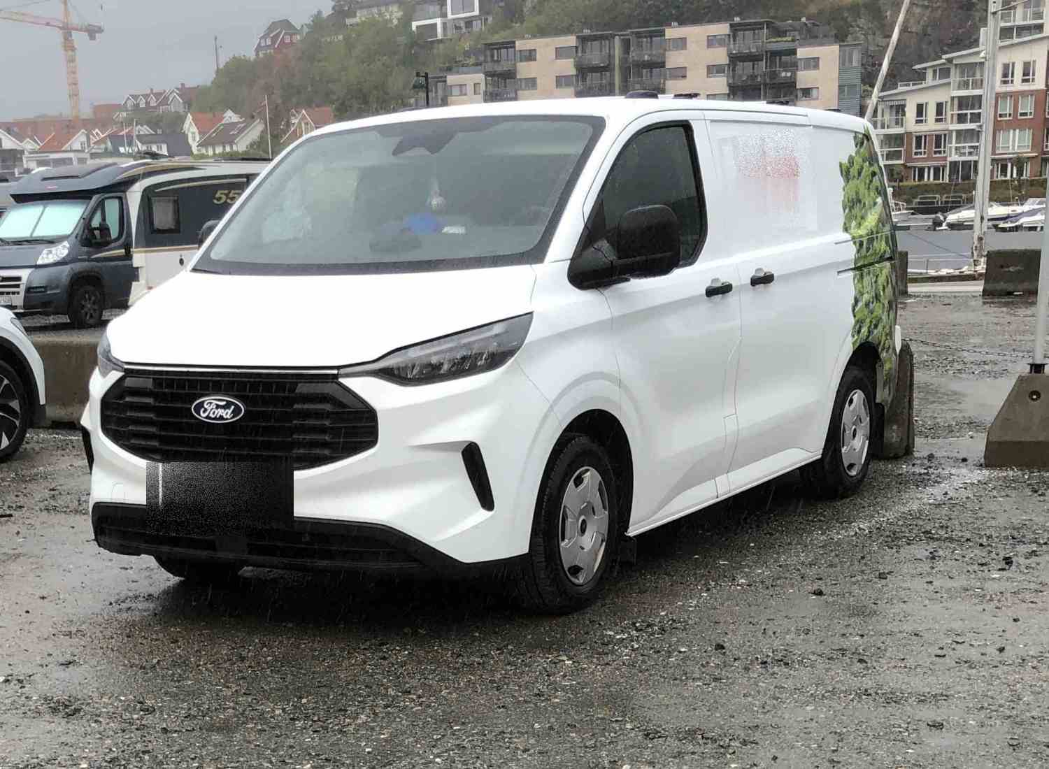 Ford Transit Custom L1 Kort 2.0L TDCi EcoBlue 170 HK hvit