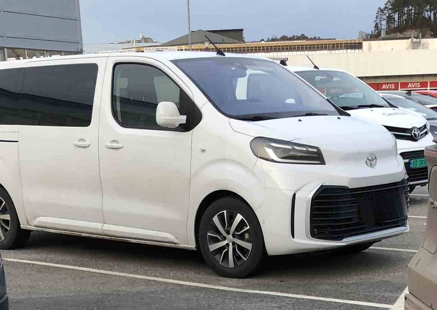 Toyota Proace EV ProAce verso hvit