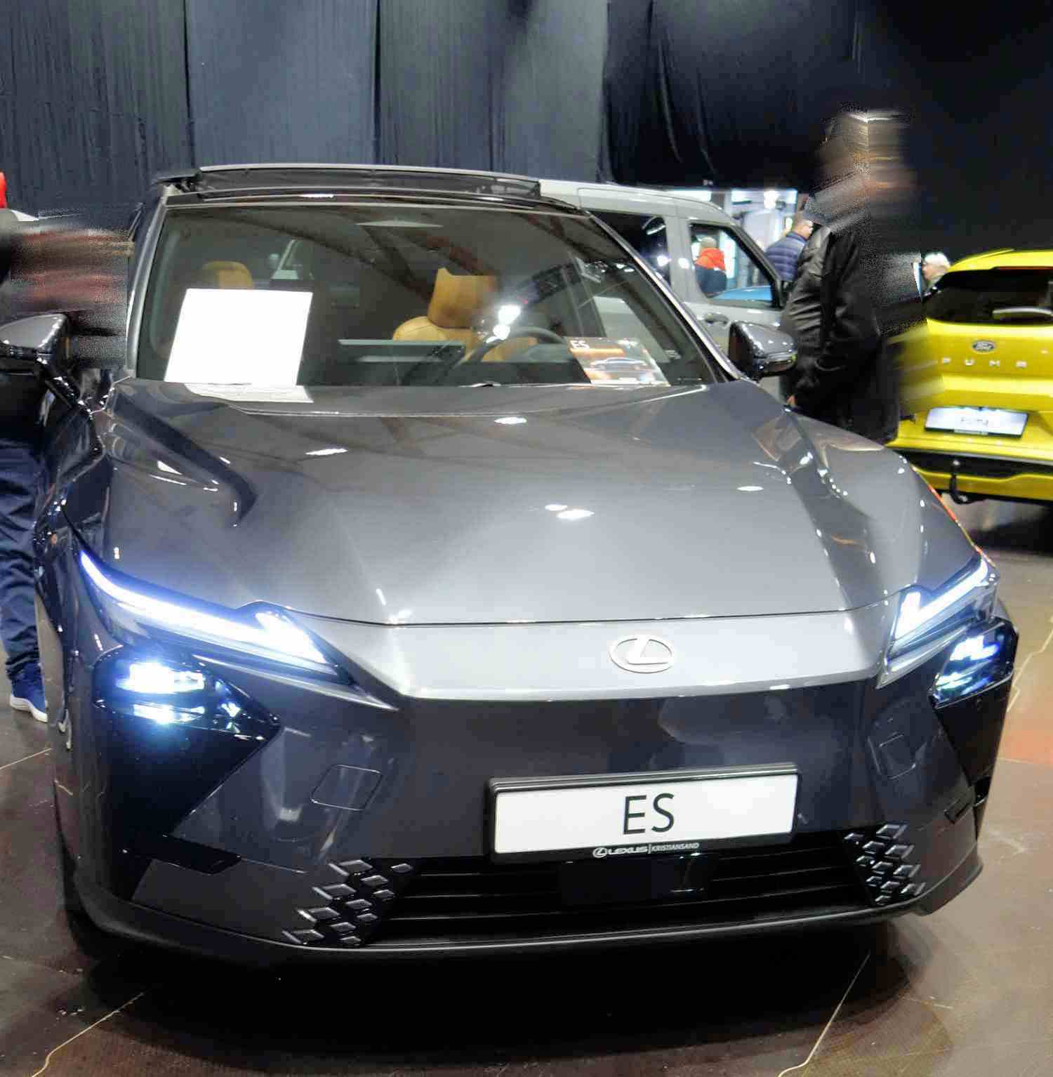Lexus ES ES 350e Executive 2wd sølv