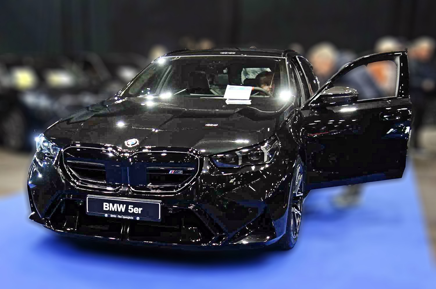 BMW M5 M5 Touring, 727 hk svart
