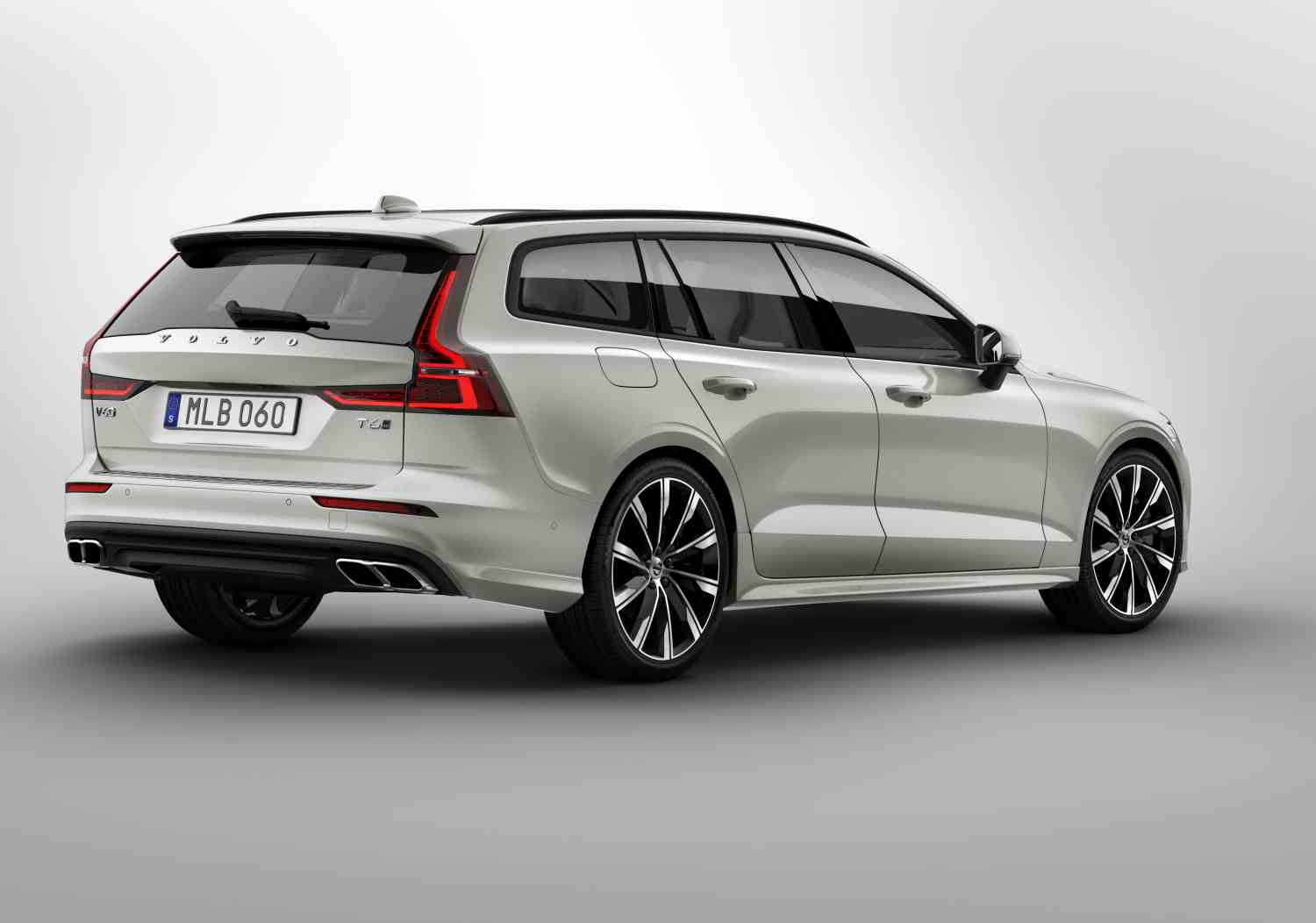 Volvo V60 + recharge D3 (150 hp) aut Diesel