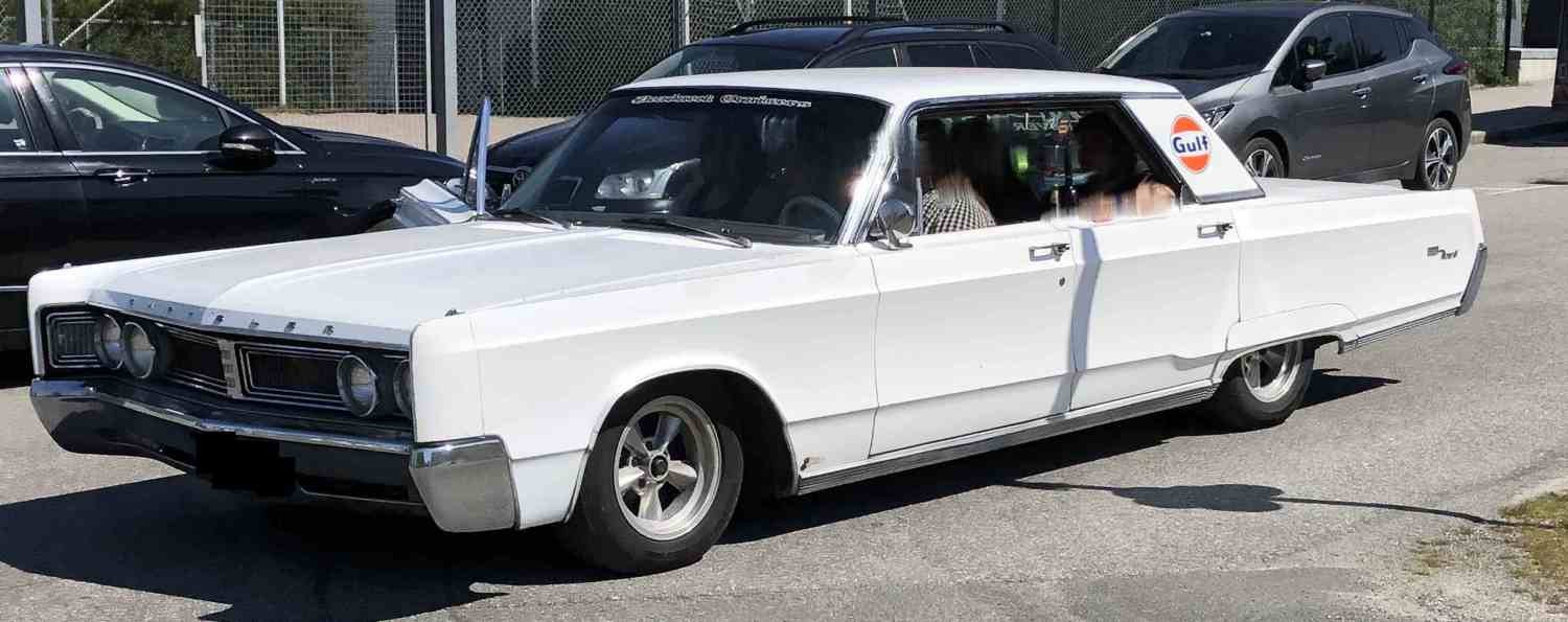 Chrysler Newport 67  6,3l. 273hk, automat