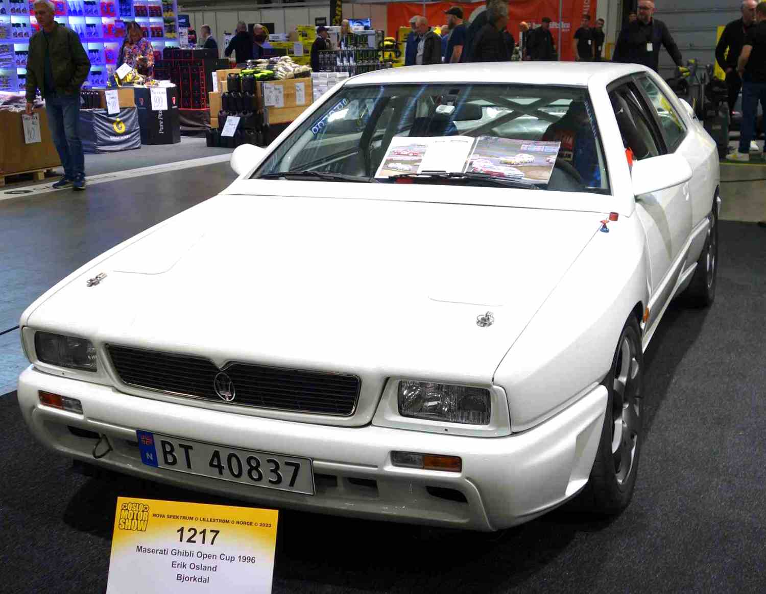 Maserati Ghibli Ghibli Cup, V6, 334 hk