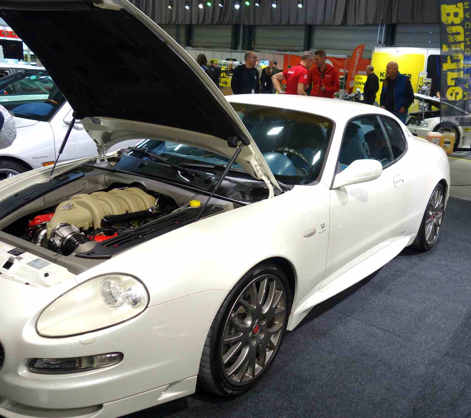Maserati Gran-Sport GranSport 4.2 V8 Cambiocorsa, 401hk