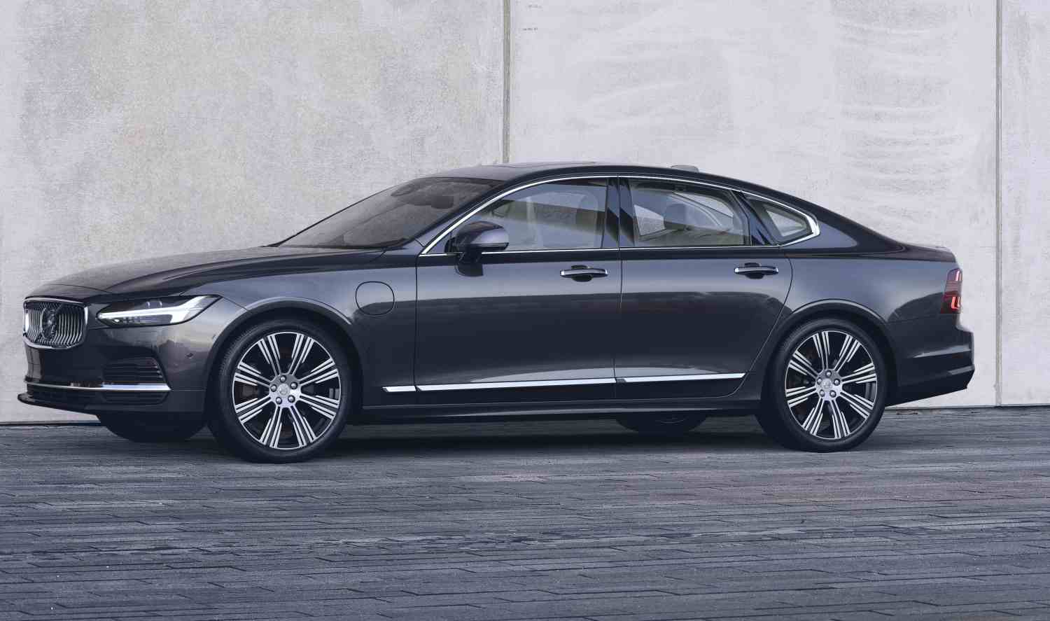 Volvo S90 T8 390hk AWD momentum aut
