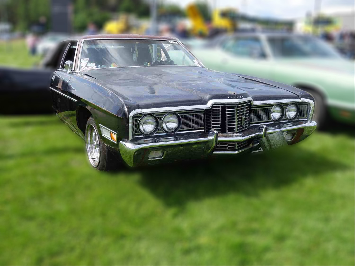 Ford LTD 4-dør Hardtop 6.6 V8 Automat, 174hp, Raggartyp