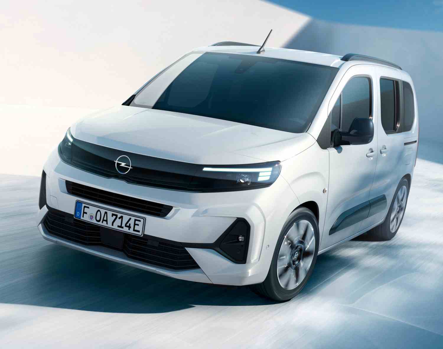 Opel Combo-e life minibuss COMBO-e LIFE GS L1 52 kWh 136 AT (5seter)