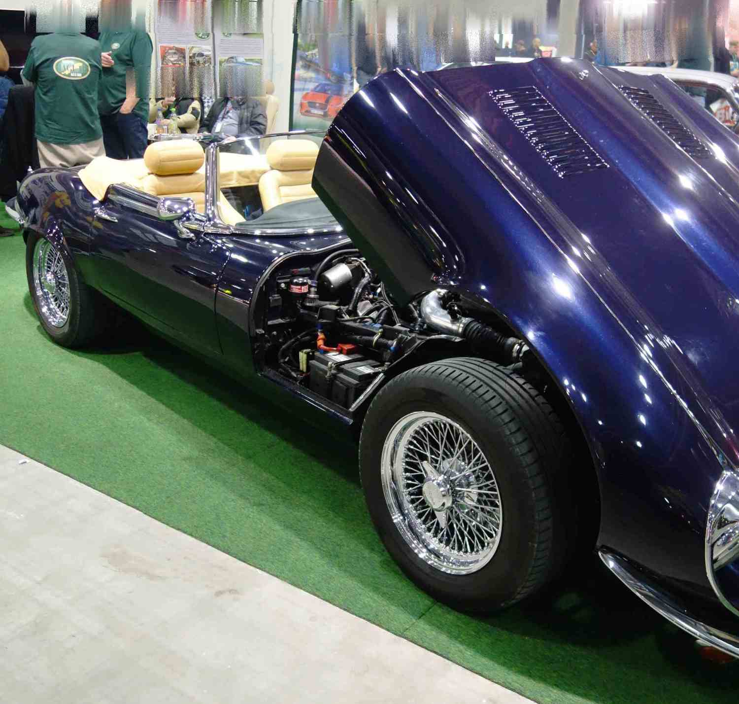 Jaguar E-Type Roadster 5.3 V12 Manual, 276hp