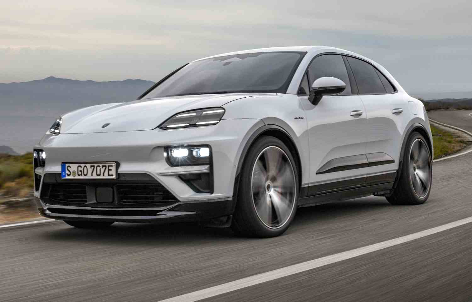 Porsche Macan electric Turbo Electric
