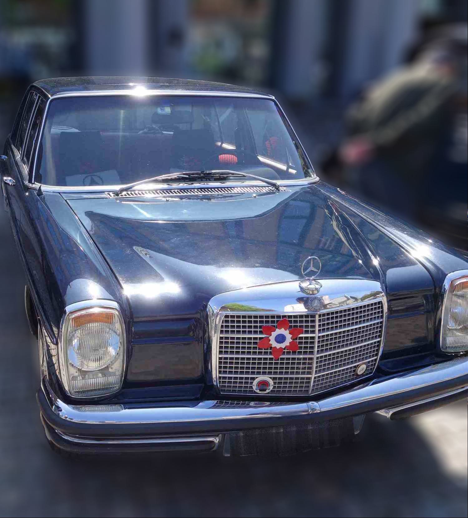 Mercedes-Benz /8_W114-W115 230,  120ps, 69  W114 6 syl