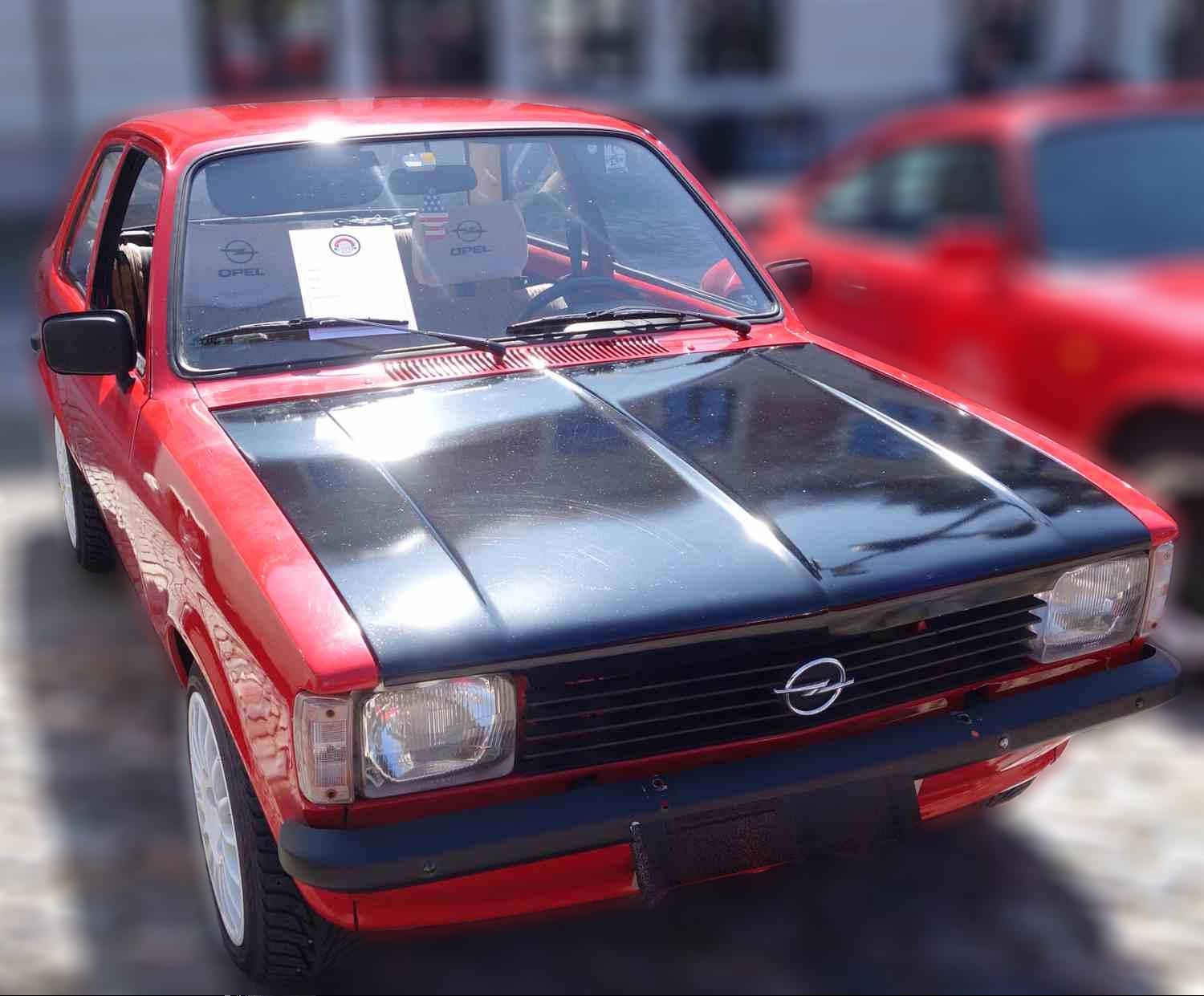Opel Kadett C  1200 S 2-door sedan 60hk