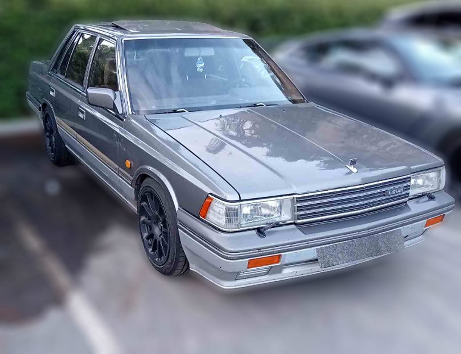 Nissan Laurel C32 2.4 128hk,