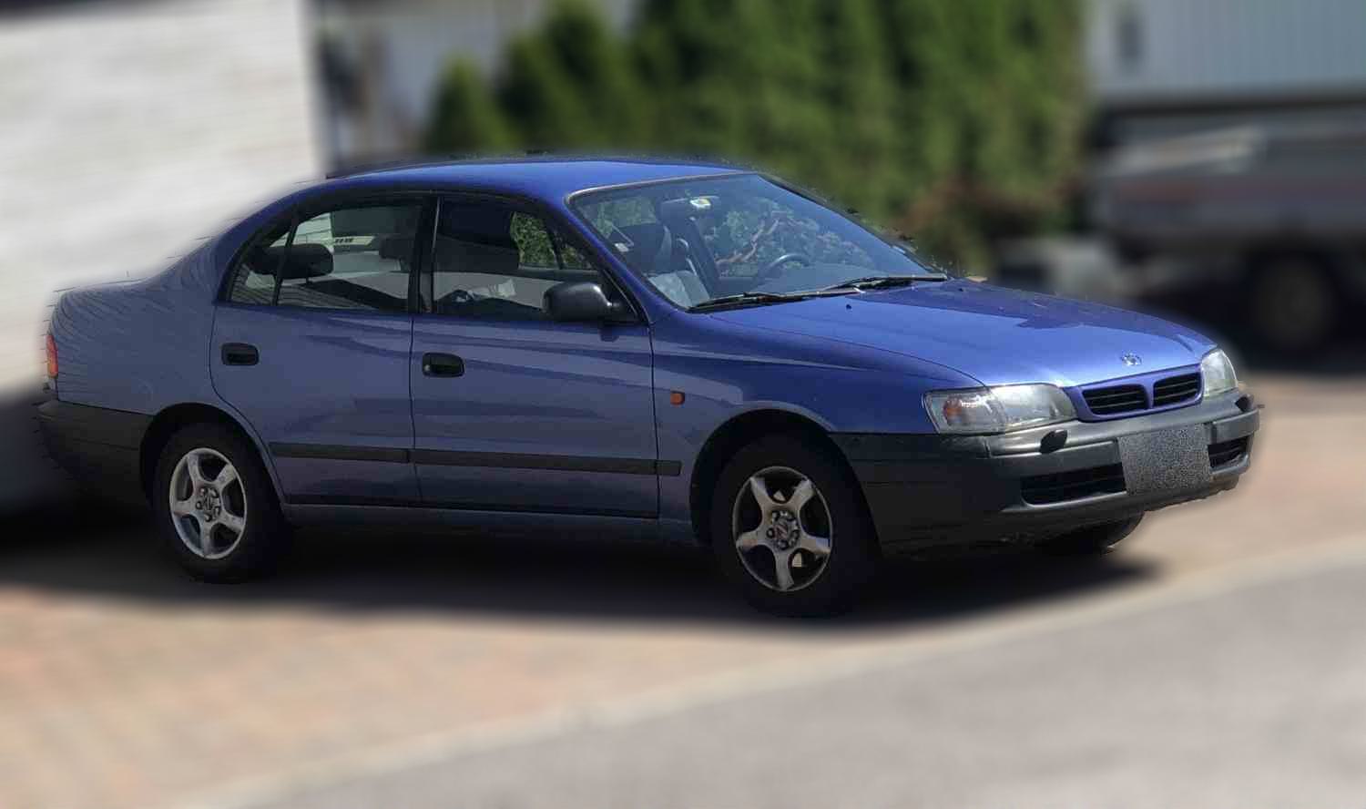 Toyota Carina 1,6 sedan, 106 hk, GenerasjonT190