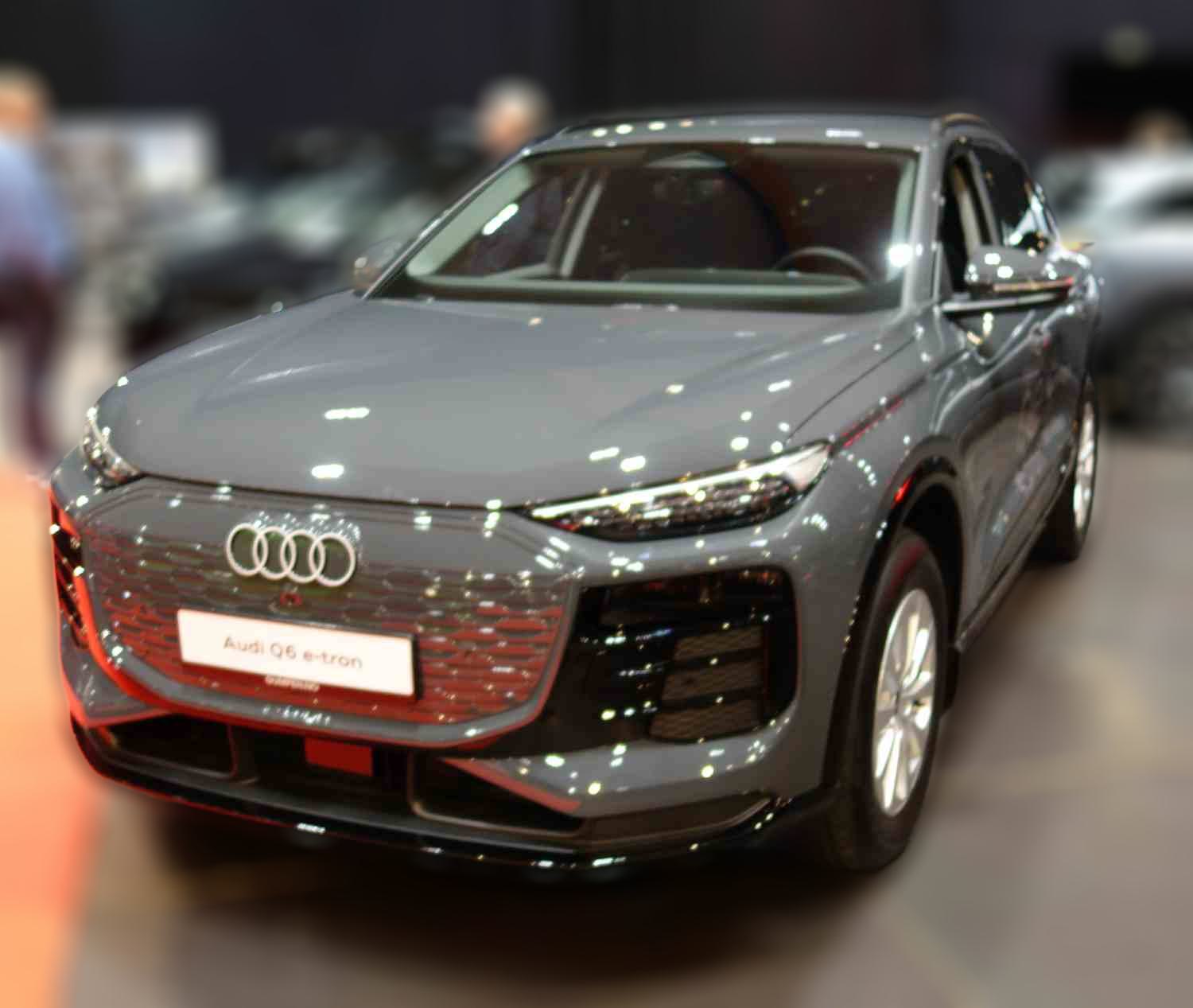 Audi Q6-e-tron Q6 e-tron quattro Tech Plus