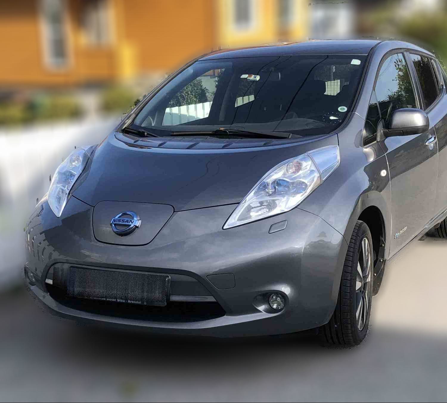 Nissan Leaf 24 kWh, 109 hk.grå