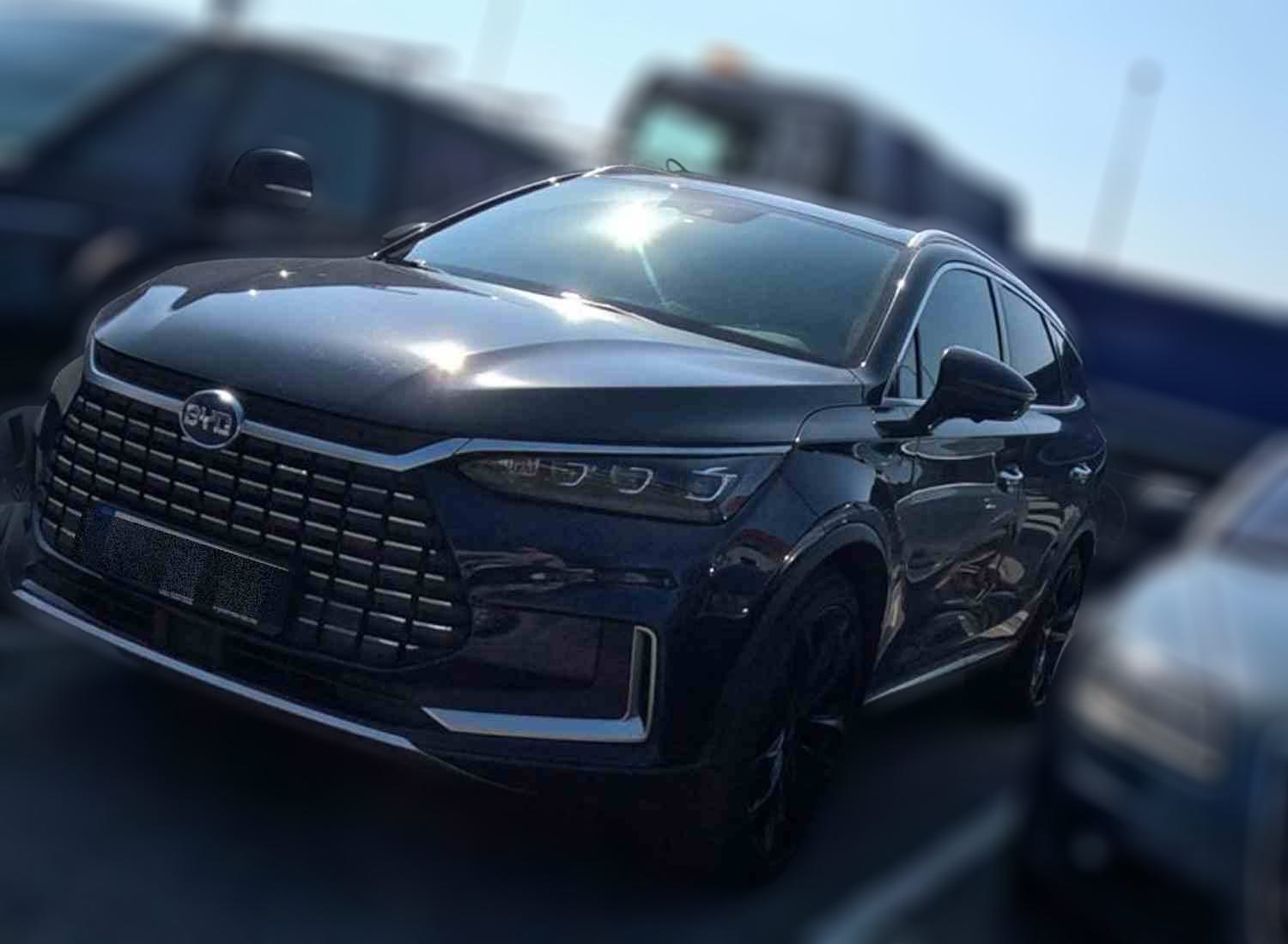 BYD Tang 4x4 executive