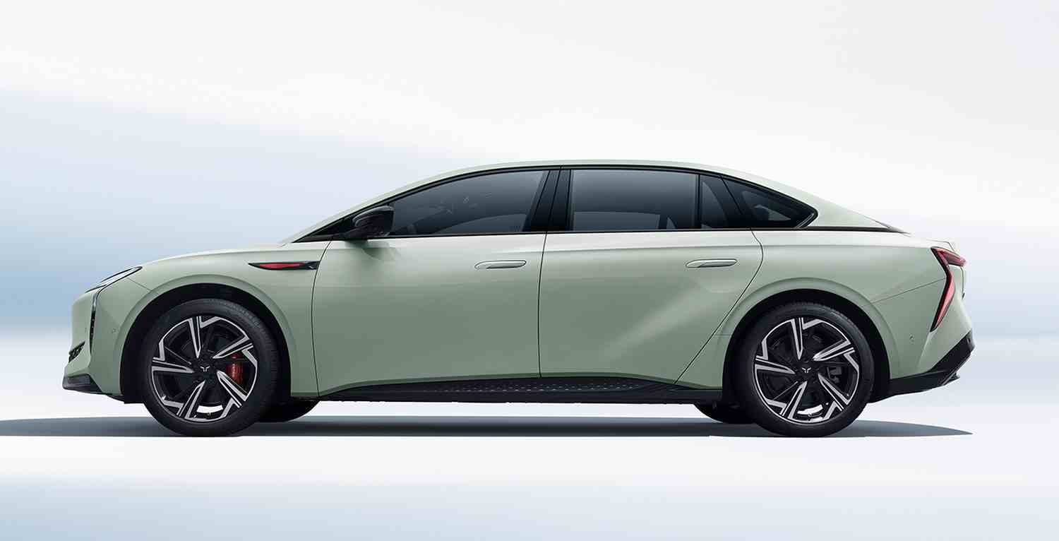 Hongqi EH7 Comfort RWD