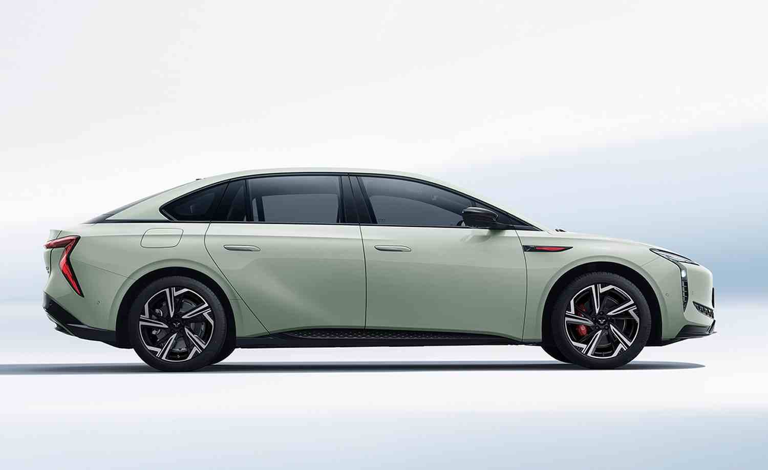 Hongqi EH7 Premium 4WD