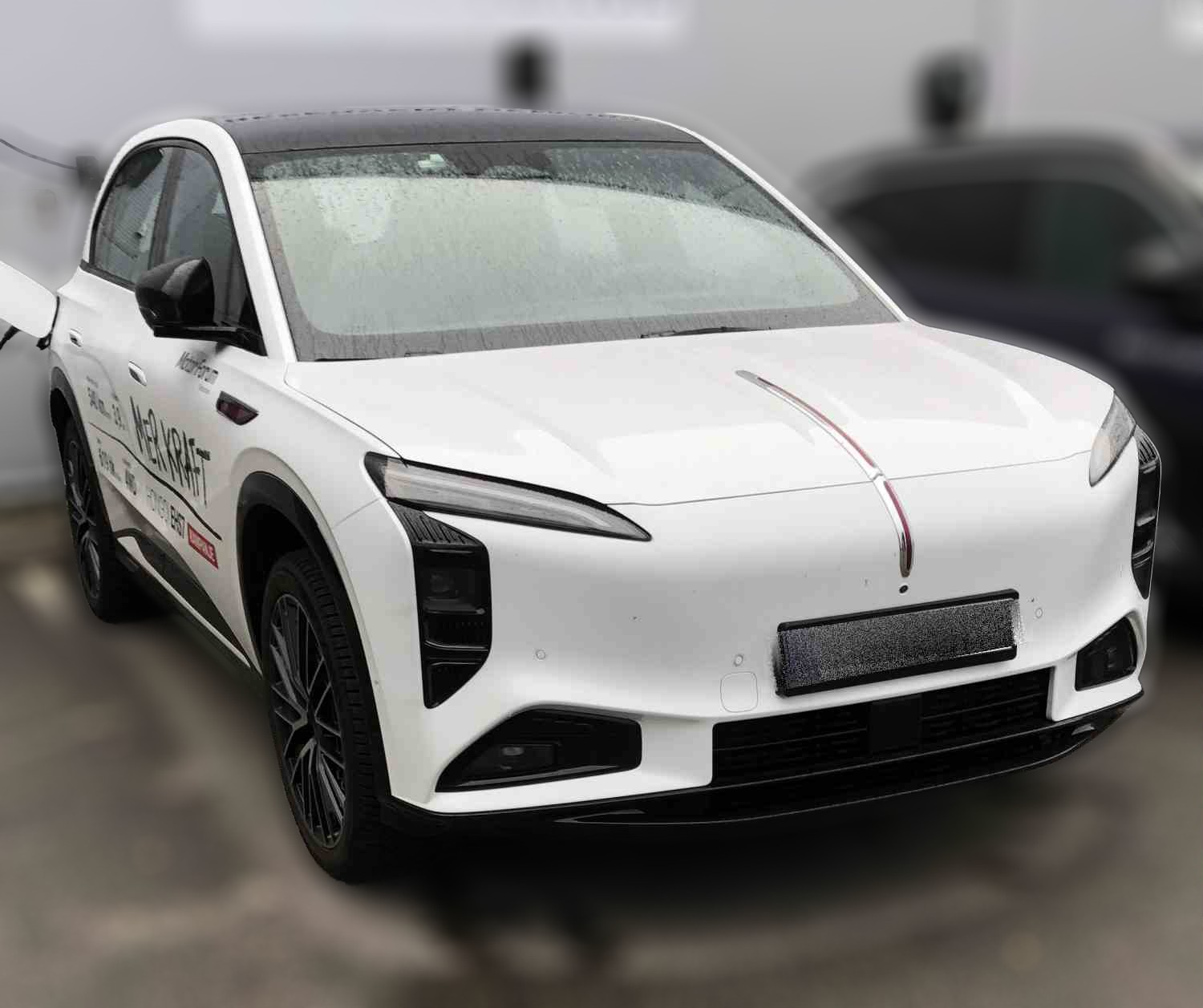 Hongqi EHS7 Premium 4WD