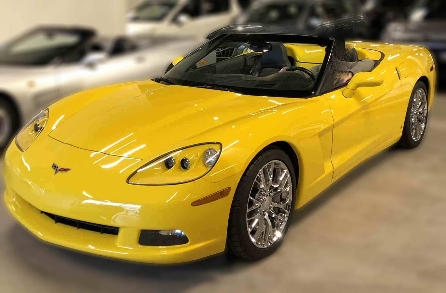 Chevrolet Corvette C6   automat, 437 hk, gul LS3