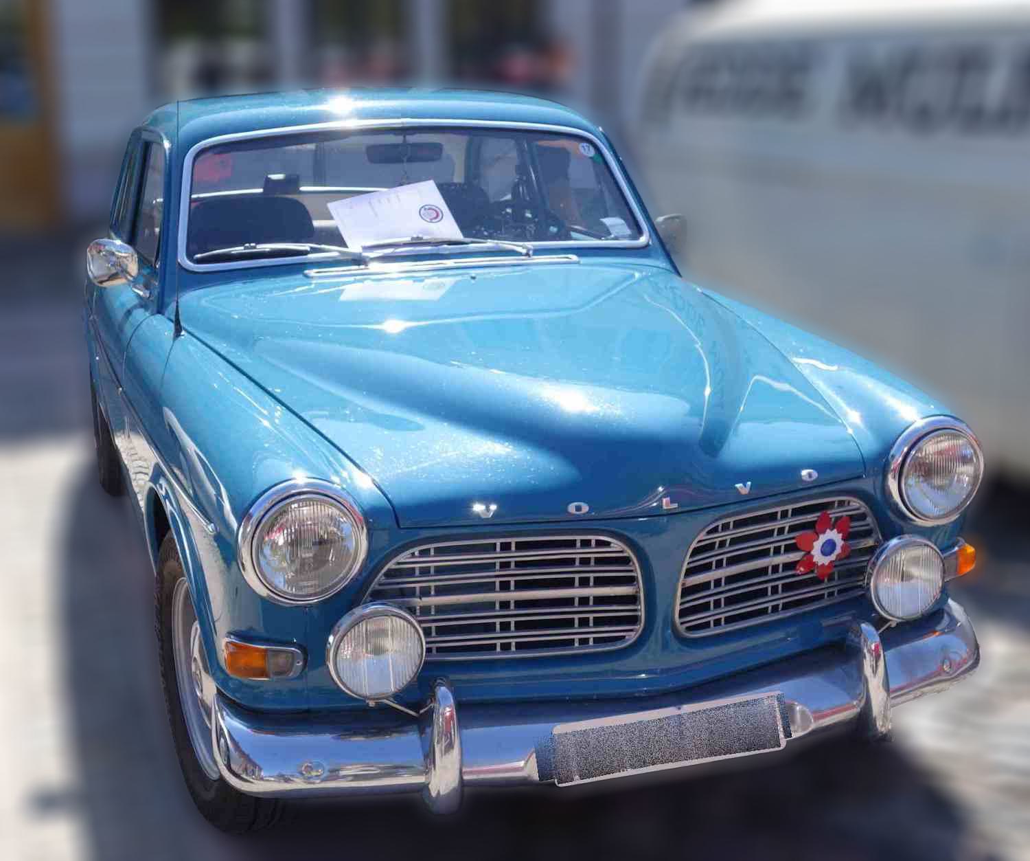 Volvo Amazon sedan 130