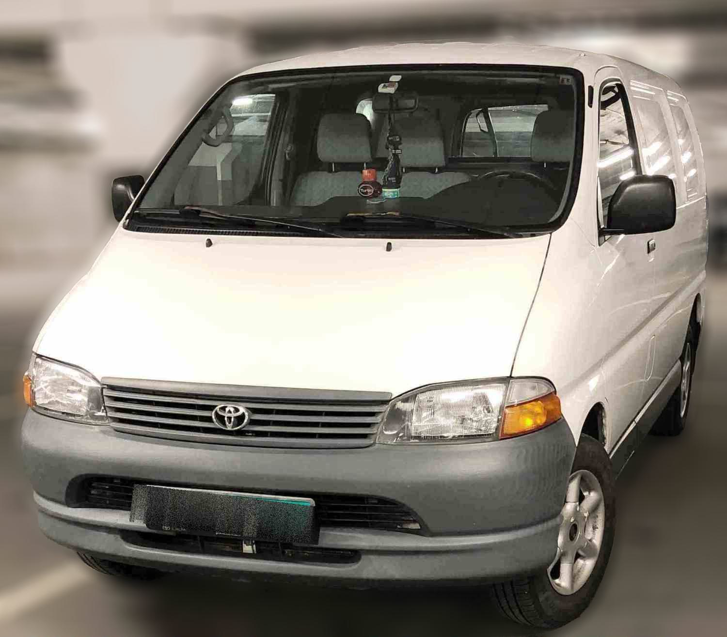 Toyota Hiace 2.5 Manual, 88hk