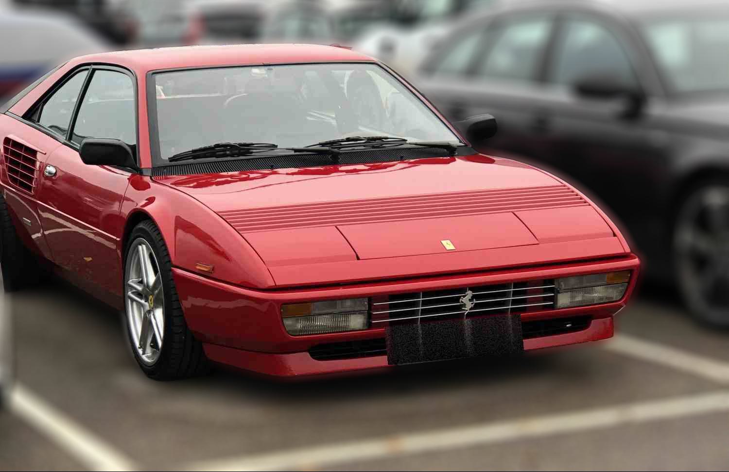 Ferrari Mondial 3.2 Coupé 270hk