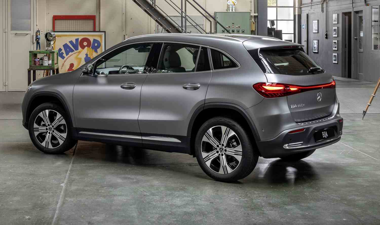 Mercedes-Benz EQA 250+