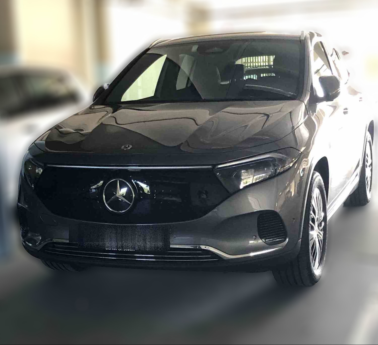 Mercedes-Benz EQA 300 4matic 2025