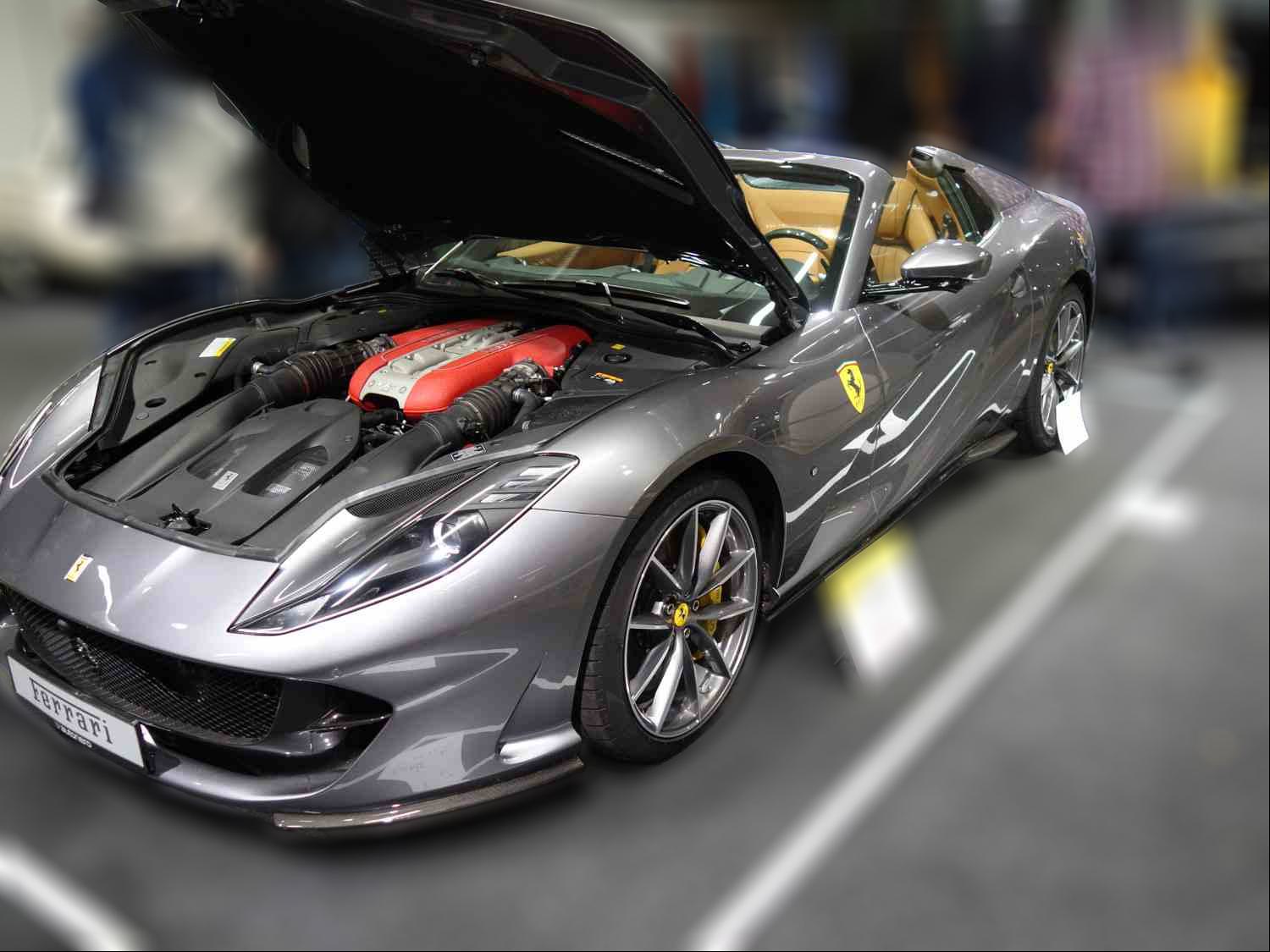 Ferrari 812 GTS V12 Spider 800hk