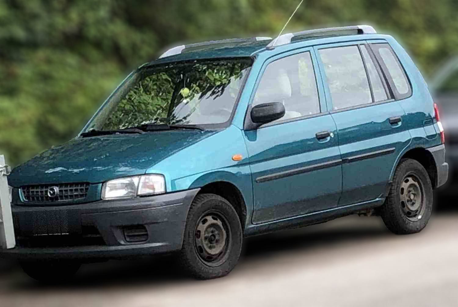 Mazda Demio - 2 Demio 1,3 72 hk